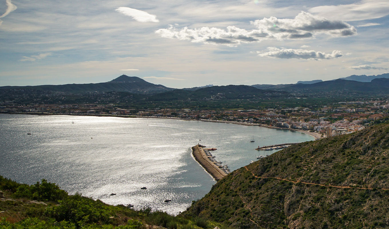 kayaking in marine caves in spain